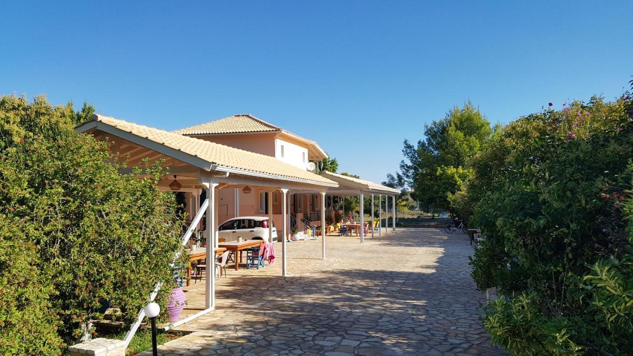 Evaggelia Studios Frínion Exterior photo