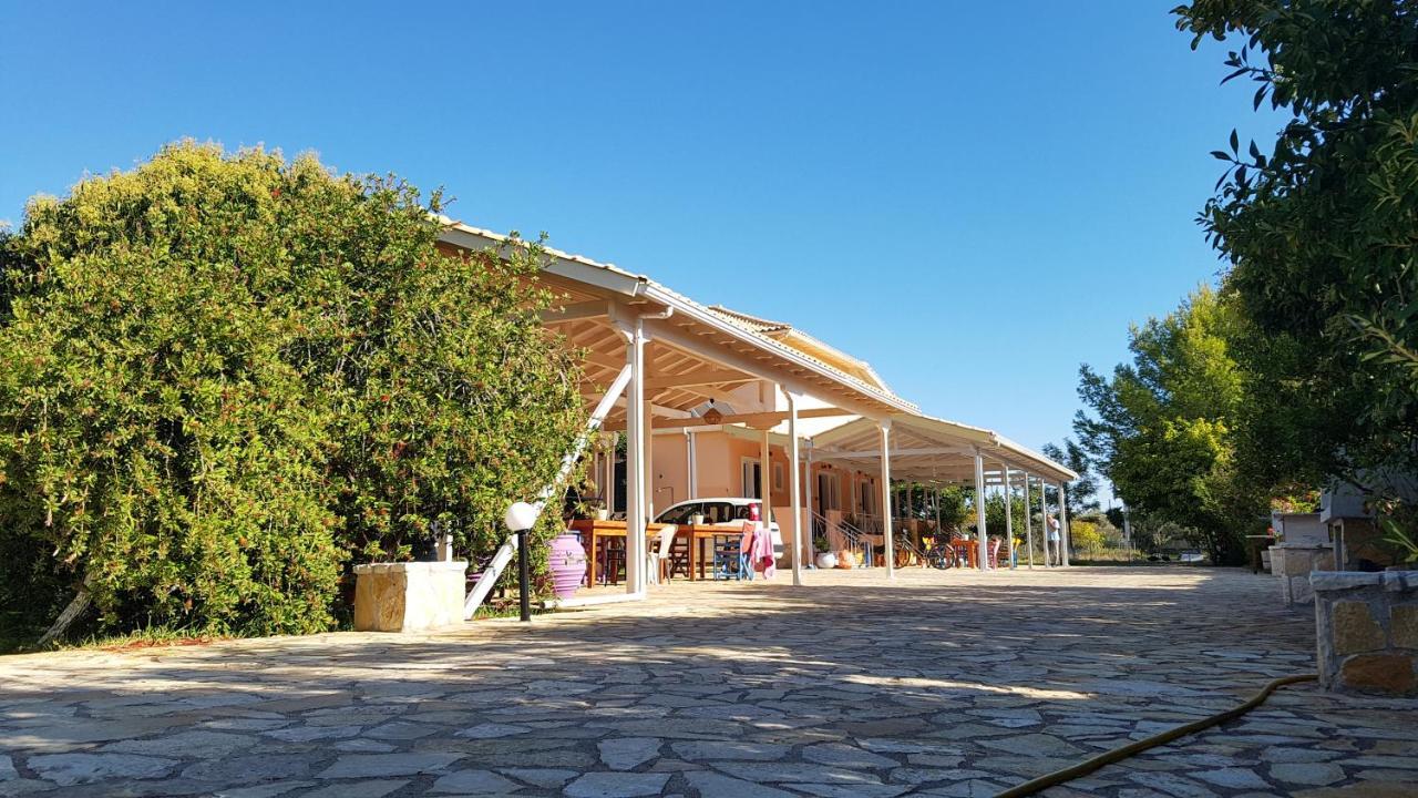 Evaggelia Studios Frínion Exterior photo